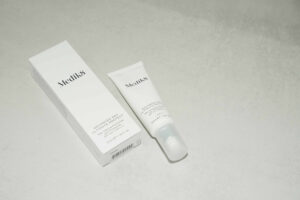 Under eye wrinkle treatment aftercare creams